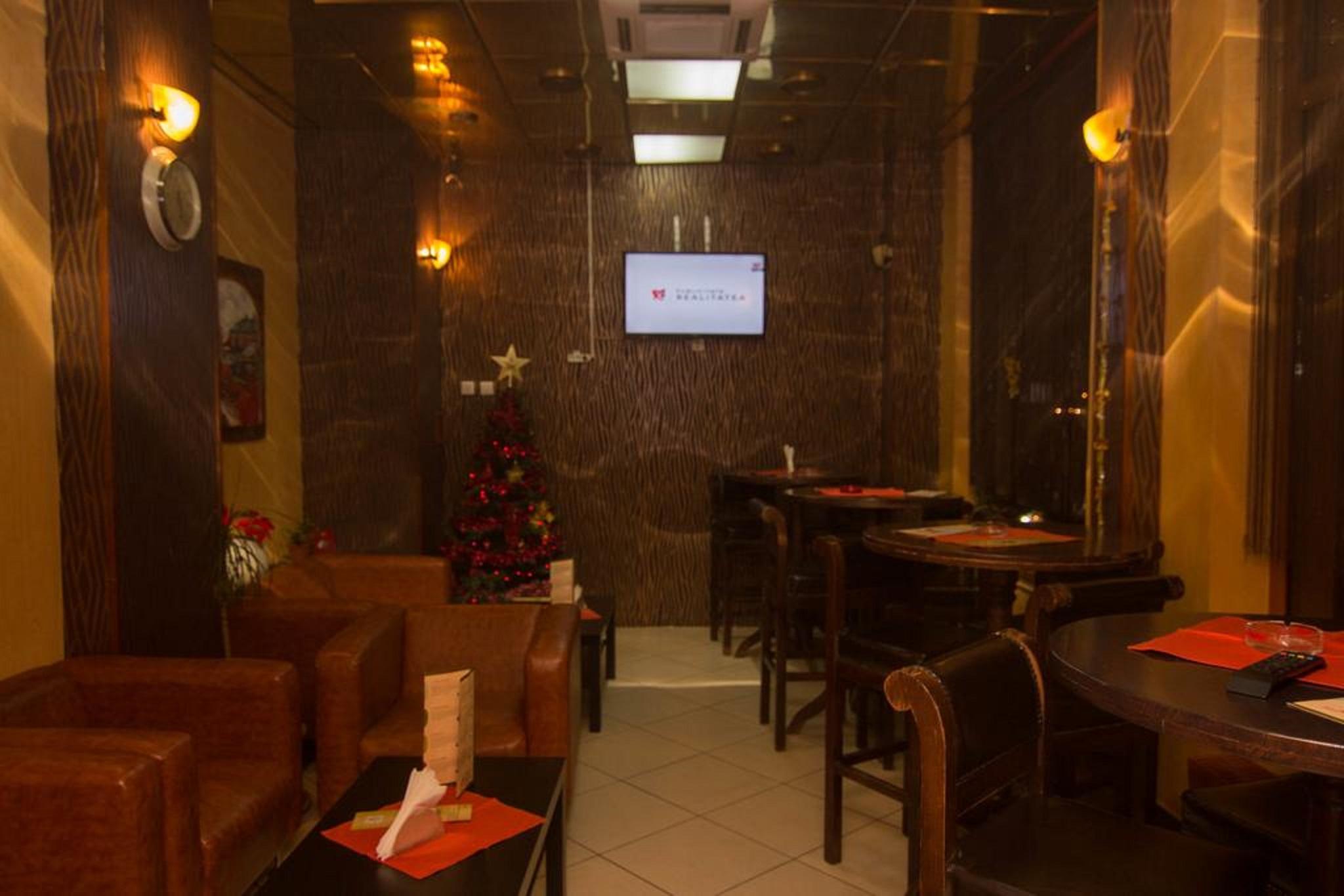 Hotel Reina 부쿠레슈티 외부 사진