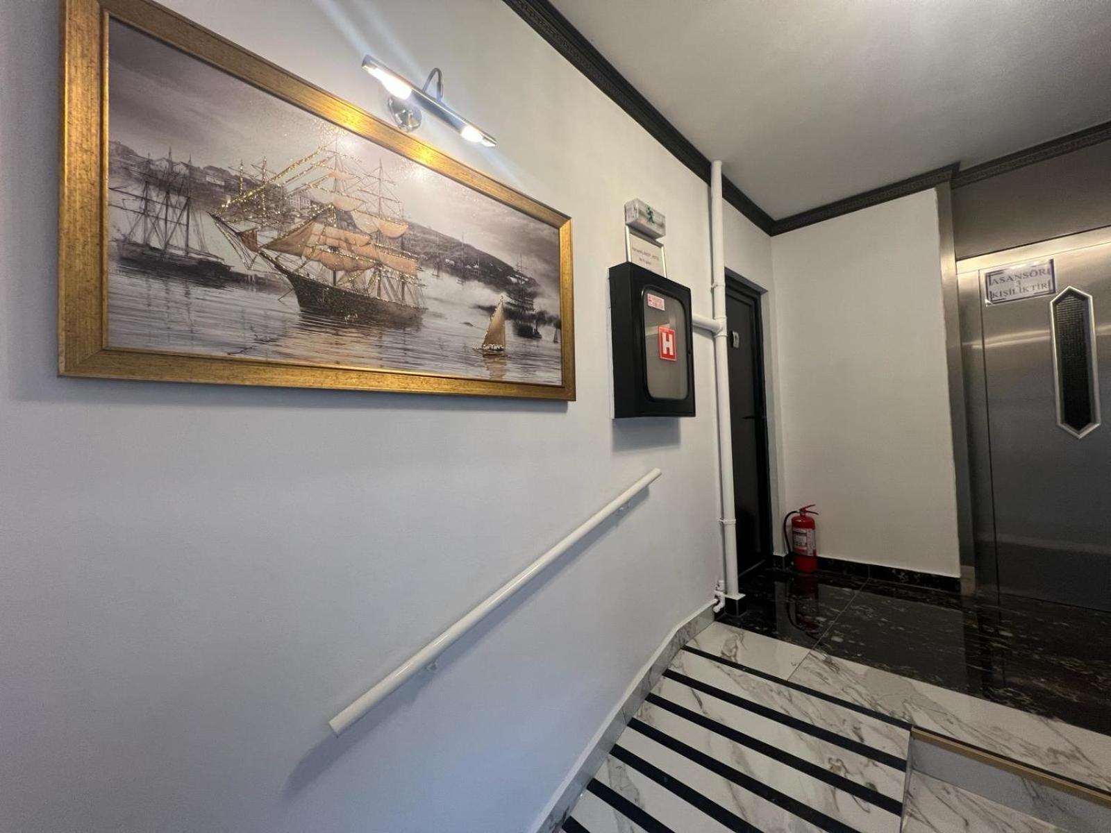 Hotel Reina 부쿠레슈티 외부 사진