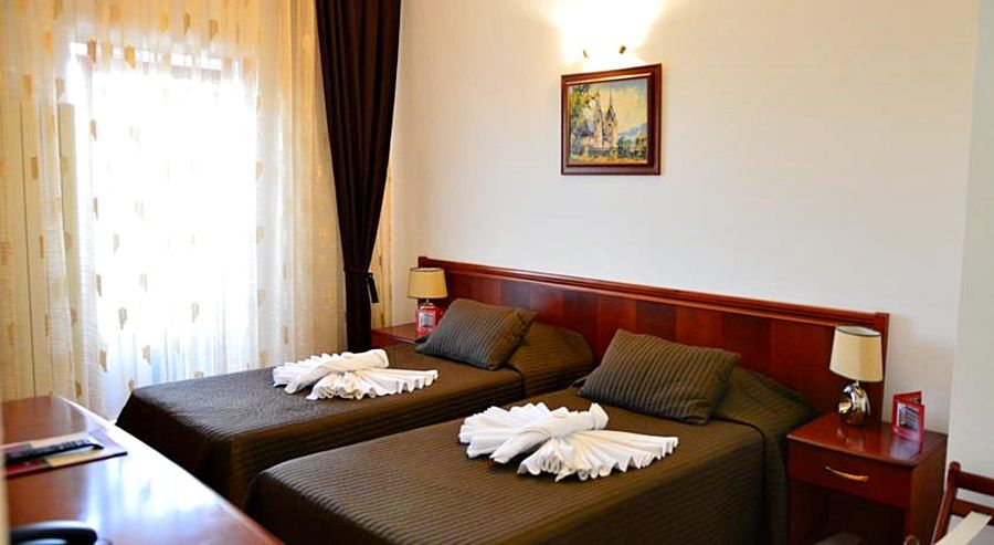 Hotel Reina 부쿠레슈티 외부 사진