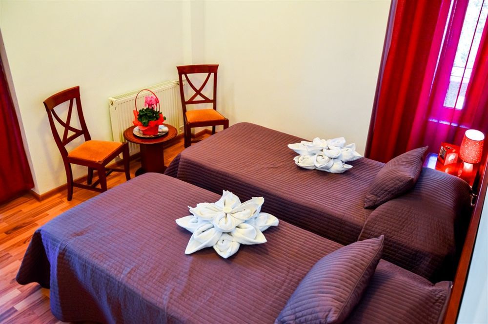 Hotel Reina 부쿠레슈티 외부 사진