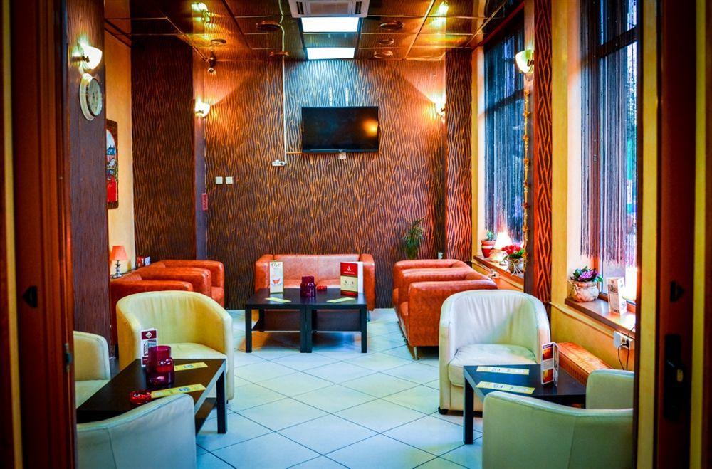 Hotel Reina 부쿠레슈티 외부 사진